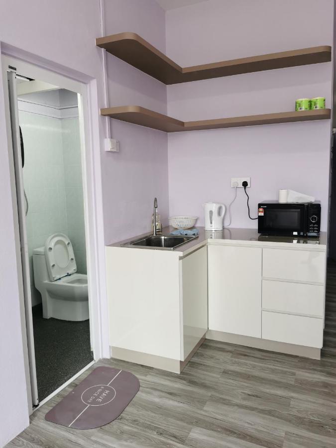Mersingfirstfloor丰盛港二楼民宿 Buitenkant foto