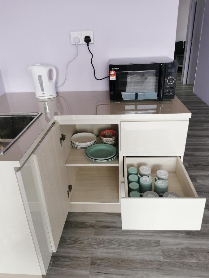 Mersingfirstfloor丰盛港二楼民宿 Buitenkant foto