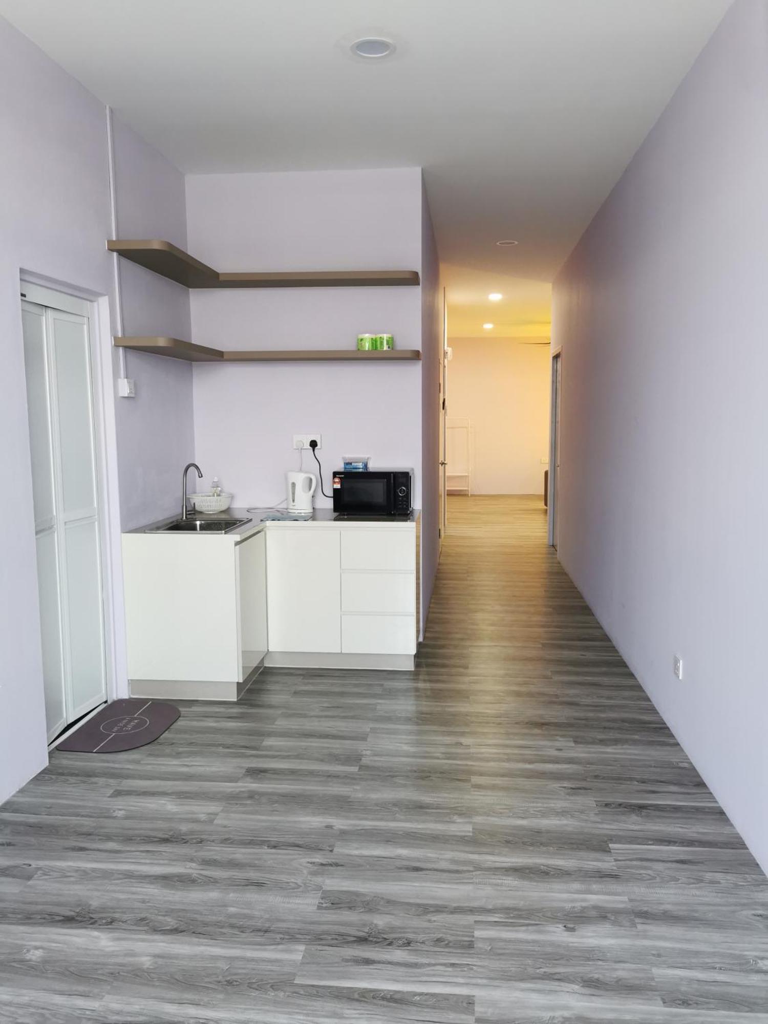 Mersingfirstfloor丰盛港二楼民宿 Buitenkant foto